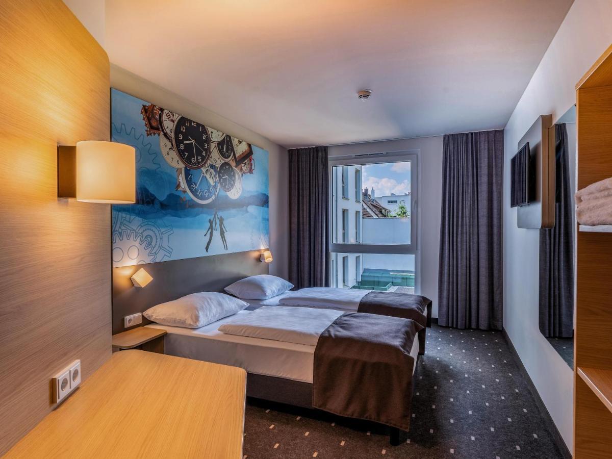 B&B Hotel 빌린겐슈베닝겐 외부 사진