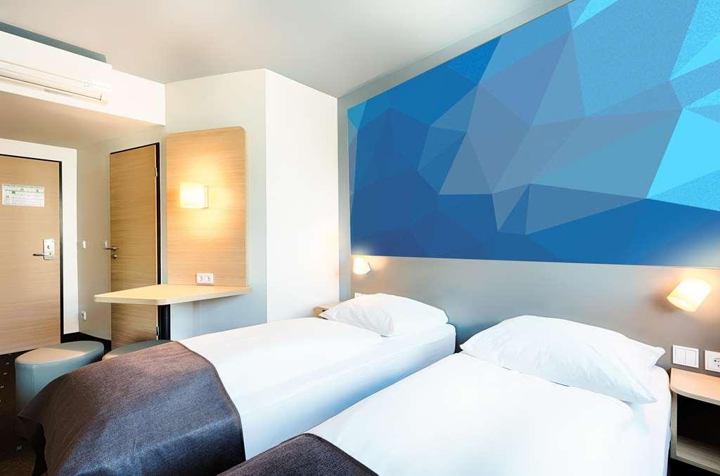 B&B Hotel 빌린겐슈베닝겐 객실 사진
