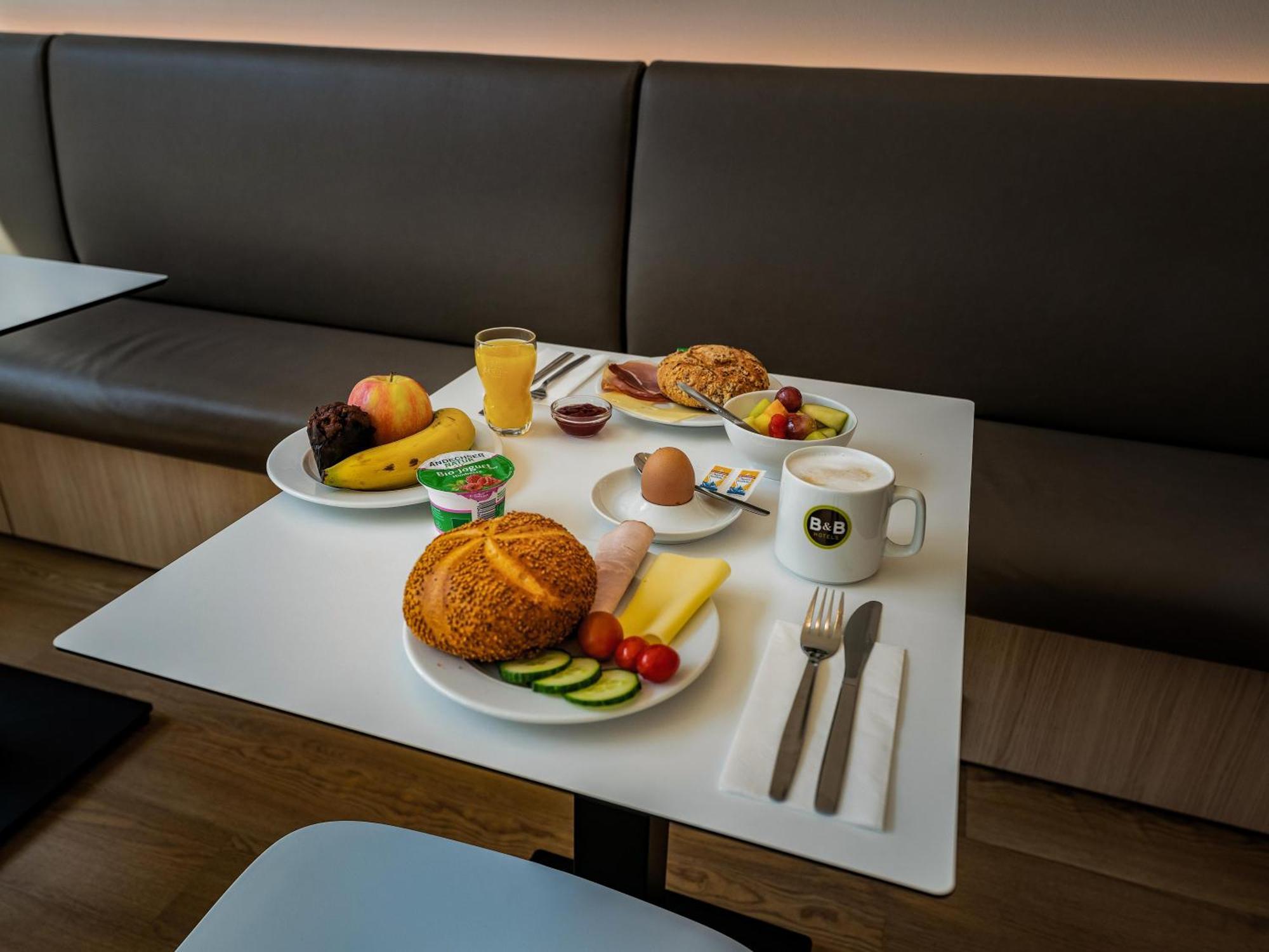 B&B Hotel 빌린겐슈베닝겐 외부 사진