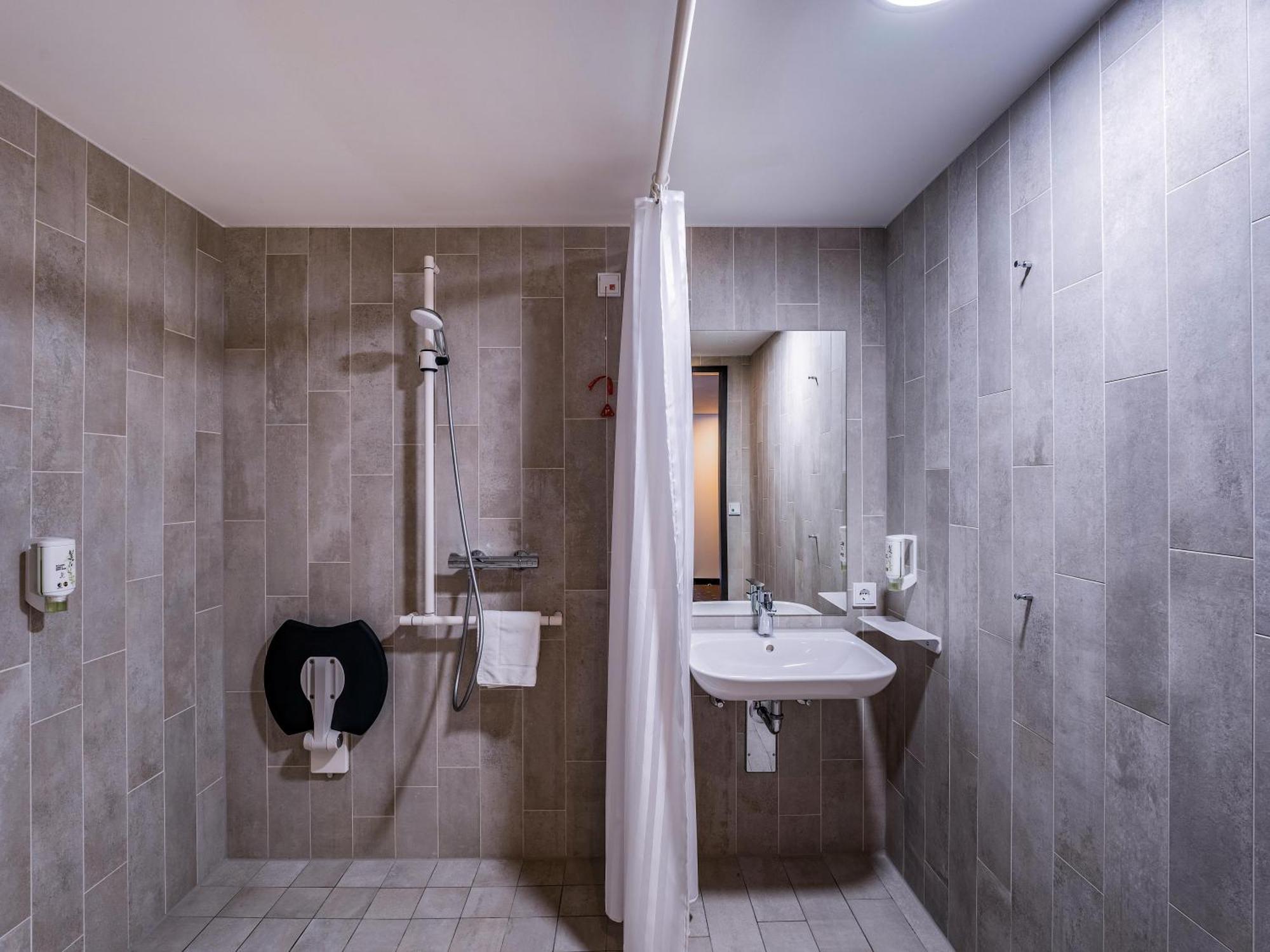 B&B Hotel 빌린겐슈베닝겐 외부 사진